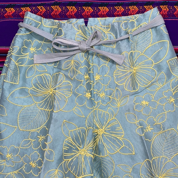 NWOT! Unique Debra deRoo Silk Embroidered Pants - Picture 2 of 16